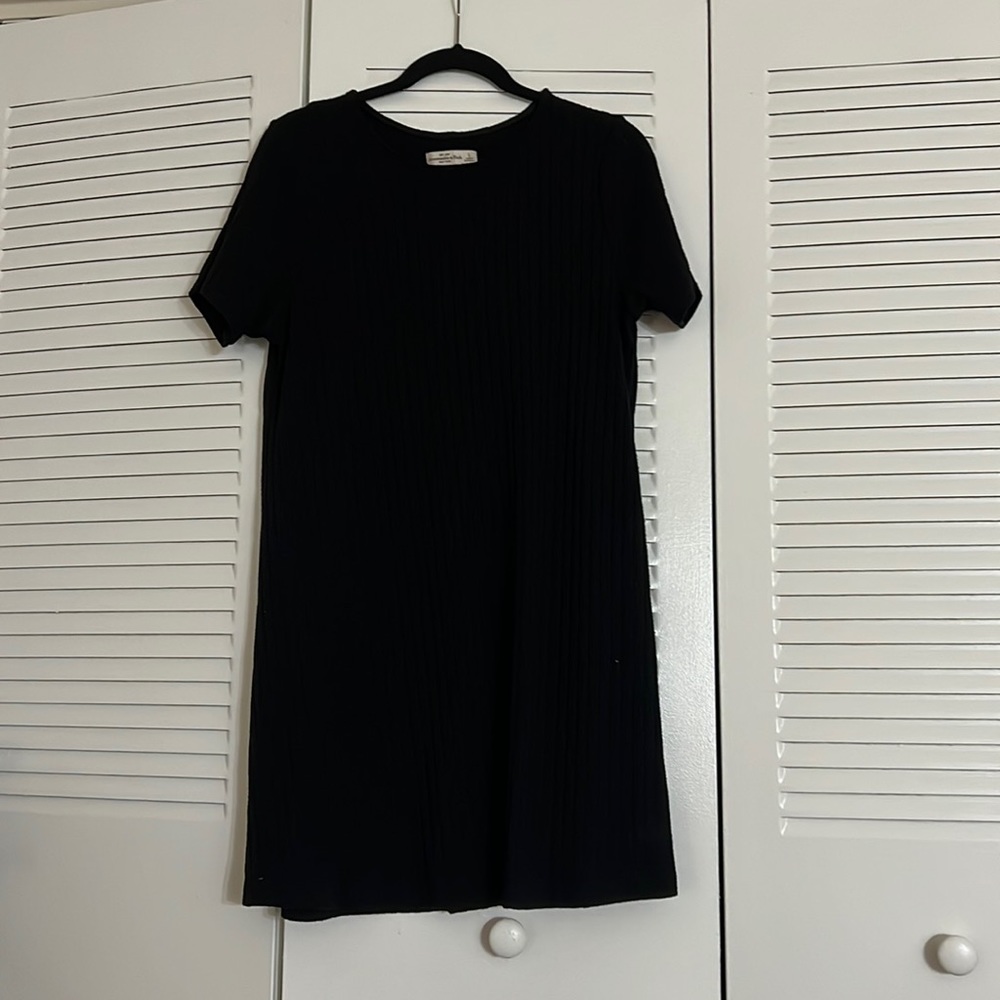 Ribbed sweater mini dress